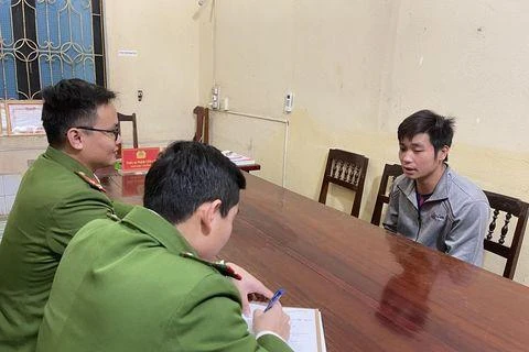 Bắt đối tượng vận chuyển gần 1.400 viên ma túy tổng hợp đi tiêu thụ