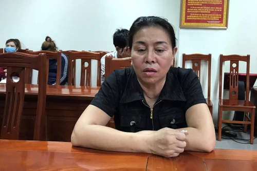 Bắt quả tang 5 cặp nam nữ đang 'vui vẻ' trong quán cà phê 'Bốn Mùa'