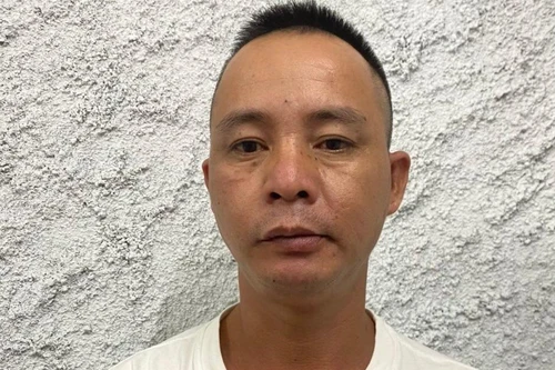 Không đeo khẩu trang còn chửi bới, lăng mạ tổ kiểm soát phòng chống dịch