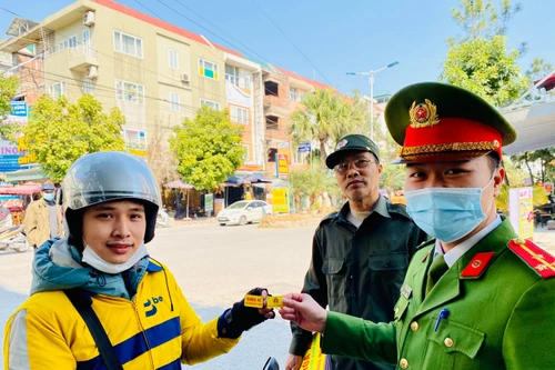 Móc khóa nhỏ góp sức phòng chống tội phạm