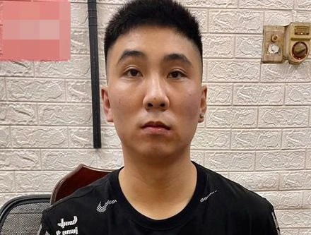 Bên trong hộp thuốc bổ thận của nam thanh niên đi Honda SH