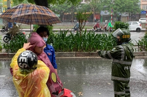 Chủ động trong mọi tình huống, đảm bảo tốt an ninh trật tự tại các điểm thi 