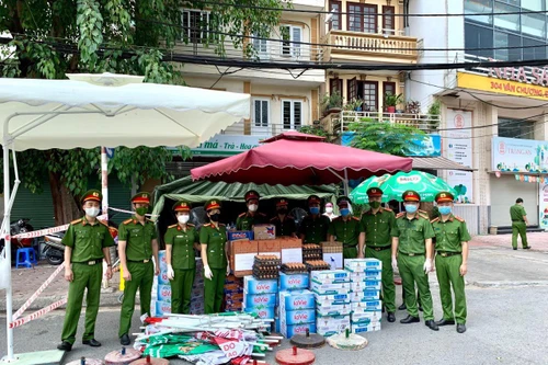 Tiếp sức đồng đội vượt qua khó khăn, chiến thắng dịch bệnh Covid-19 