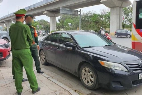 Chuyển hồ sơ vụ tài xế say rượu, hành hung cảnh sát giao thông sang quân đội xử lý