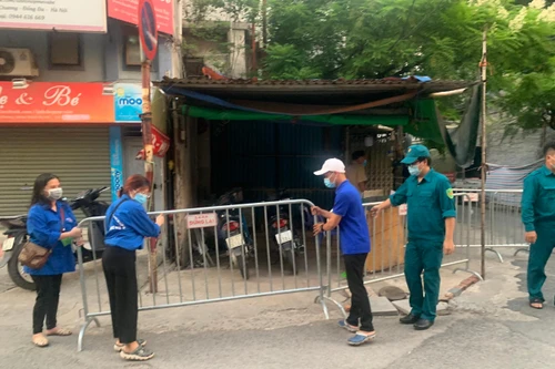 Toàn quận Đống Đa còn 88 hộ gia đình với 215 nhân khẩu cách ly phòng Covid-19