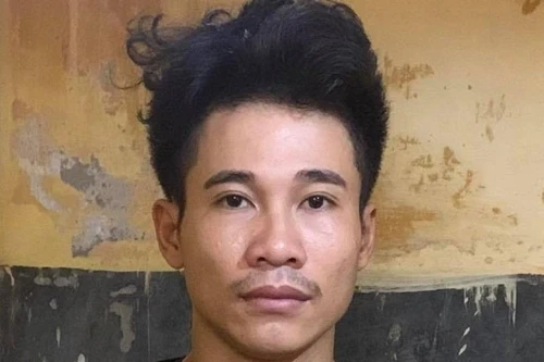 Đối tượng 'khoắng sạch' điện thoại của công nhân xây dựng