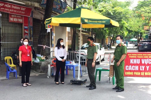 Quận Thanh Xuân đẩy mạnh áp dụng mô hình “3 lớp +” phòng dịch 