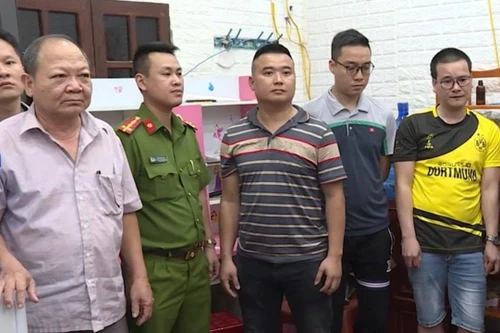 Bắt quả tang nhóm đối tượng đánh bạc dưới hình thức 'lô, đề' tiền tỷ