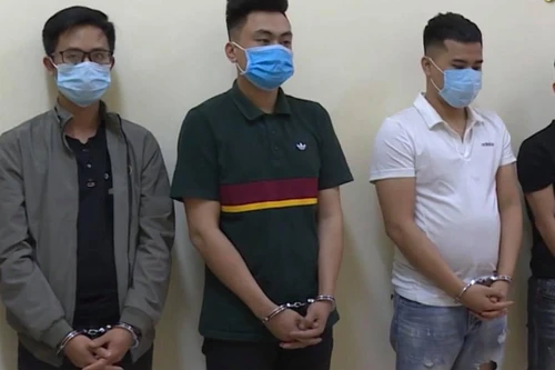 Bắt giữ nhóm đối tượng tổ chức cho 25 người nhập cảnh trái phép