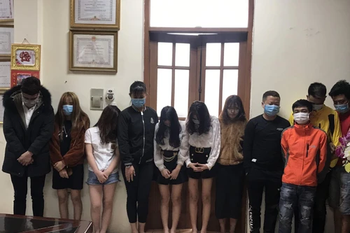 Đột kích quán karaoke, bắt quả tang 24 nam nữ sử dụng ma túy