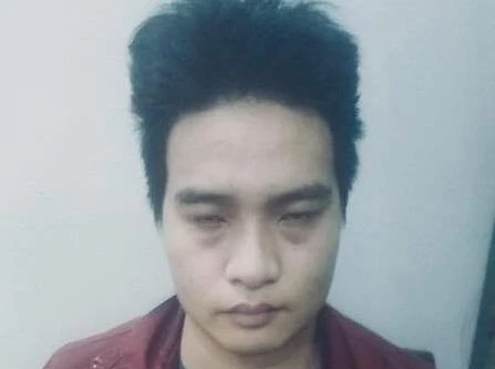 Giấu ma túy trong bao thuốc lá, mang ra cổng chợ bán