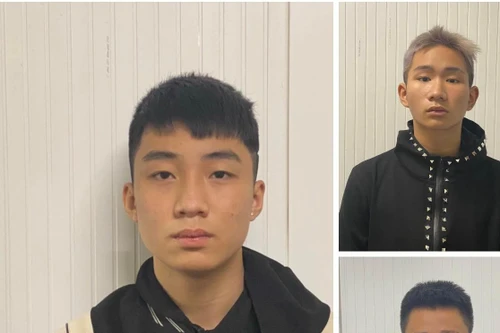 Rạng sáng, 3 gã choai 10X vung kiếm chặn đường, cướp xe máy của người phụ nữ 