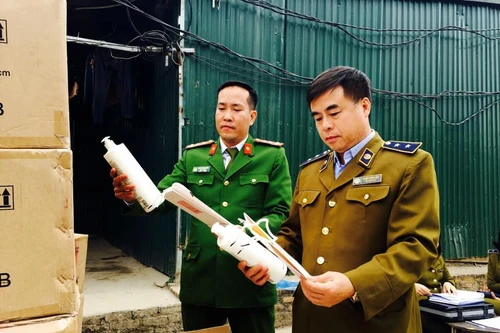 Phát hiện hơn 5.000 chai dầu gội đầu TIGI không rõ nguồn gốc