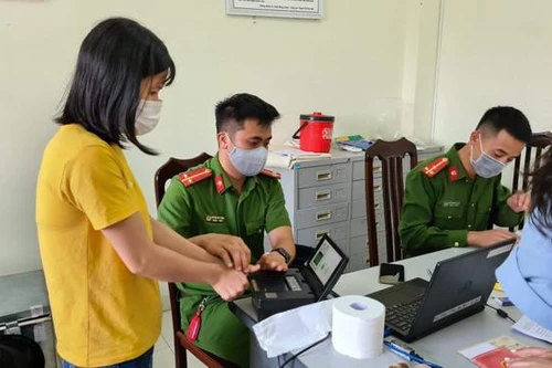 Hà Nội: Tạm dừng cấp Căn cước công dân gắn chip tại các huyện Đông Anh, Thường Tín 