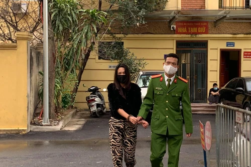 Ế khách do dịch Covid, chủ cơ sở massage 'đăng đàn' lên mạng xã hội môi giới mại dâm 