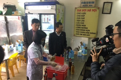 Hà Nội truy tìm rượu pha methanol trên địa bàn quận Đống Đa