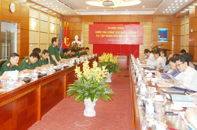 Kiểm tra công tác quốc phòng tại Tập đoàn Dầu khí quốc gia Việt Nam