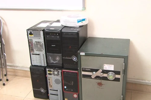 Bắt giữ ổ nhóm chuyên trộm két sắt 