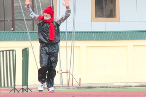 Chuyện lạ khó tin, người đàn ông giảm 11 kg chỉ trong 2,5 giờ