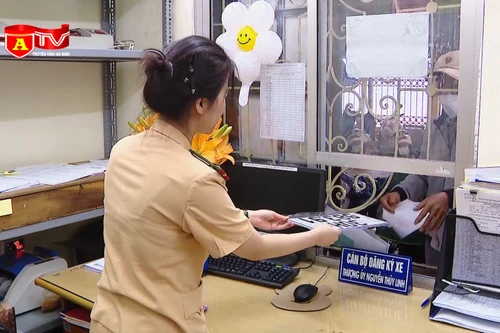 Cần làm gì khi chủ xe cũ gây khó khi làm thủ tục sang tên theo mã số định danh?