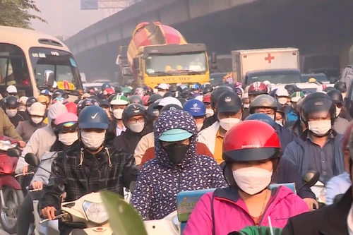 Kiến nghị bỏ bắt buộc mua bảo hiểm xe máy