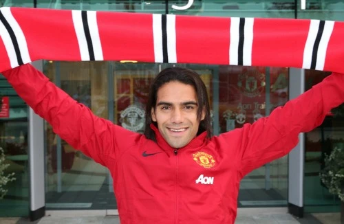 “Mãnh hổ” Falcao sẽ vực dậy đoàn quân rệu rã của Van Gaal như thế nào?