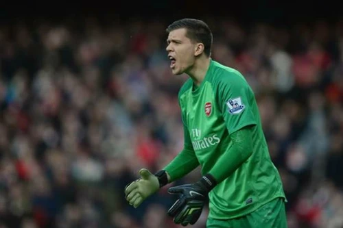 Szczesny “nổ” tưng bừng sau chiến tích vô địch siêu cúp nước Anh