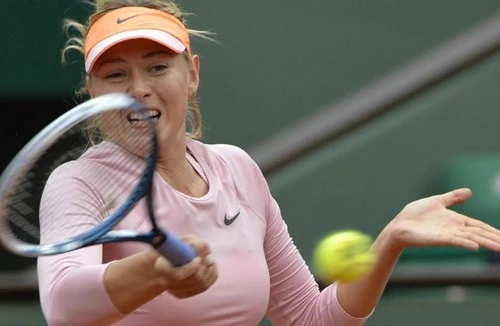 Ngày thứ 2 Roland Garros: Sharapova, Djokovic thể hiện sức mạnh