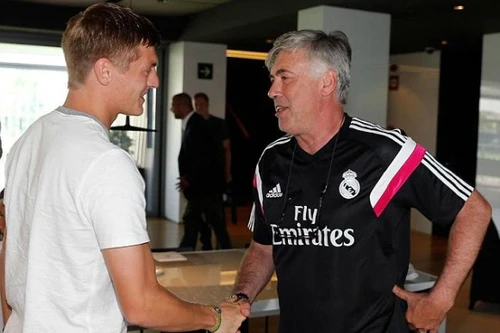 Chính thức: Real Madrid hoàn tất hợp đồng với Toni Kroos