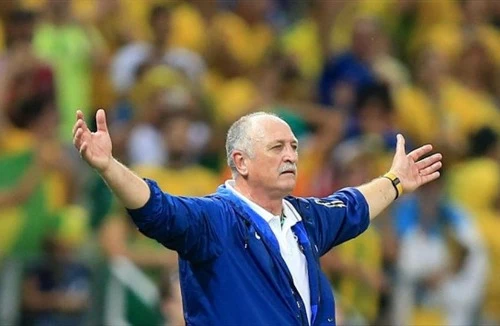 HLV Luiz Felipe Scolari từ chức sau kỳ World Cup đầy thất vọng của Brazil