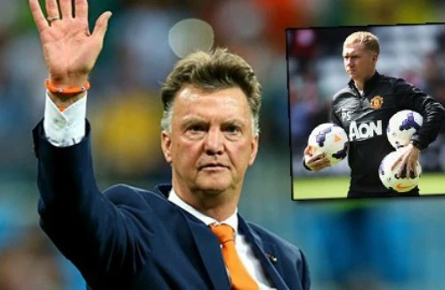Xem thường Van Gaal, Paul Scholes xáo xào nội bộ M.U