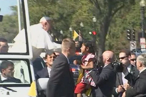 Giáo hoàng Francis kêu gọi chống biến đổi khí hậu