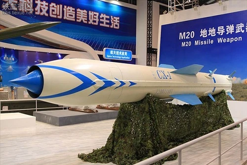 Trung Quốc khoe tên lửa hành trình CX-1 “nhái” tại triển lãm Chu Hải