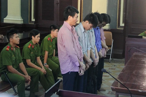 Đi "hỏi tội" tình địch, 1 người chết, 1 người bị thương