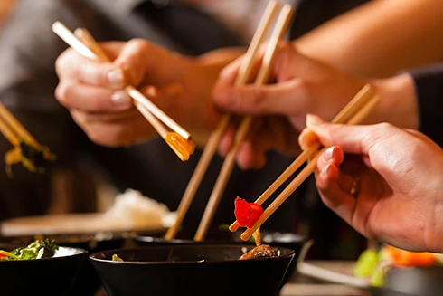 [ẢNH] Văn hóa dùng đũa của các nước châu Á khác nhau như thế nào?