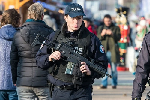 Nhiều nước siết chặt an ninh trước thềm Giáng sinh