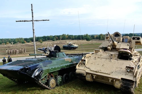 Ba Lan chi 21 tỉ USD "thay máu" toàn bộ đội xe chiến đấu bọc thép