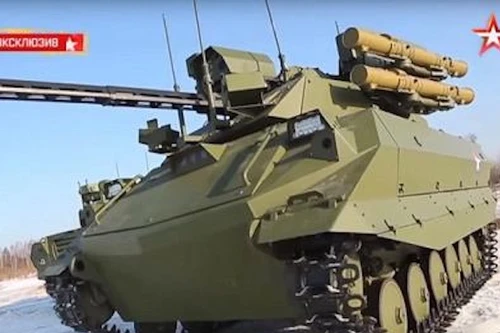 Nga tung loạt video phô diễn sức mạnh của rô-bốt Uran-9