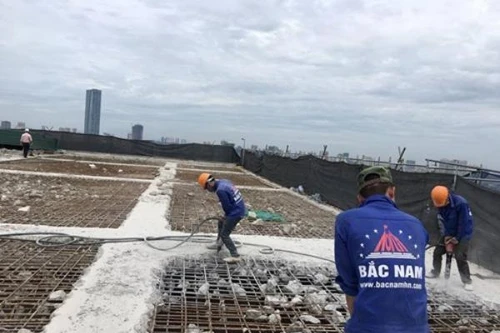 Tháo dỡ tầng 19 nhà 8B Lê Trực trong vòng 1 tháng nữa