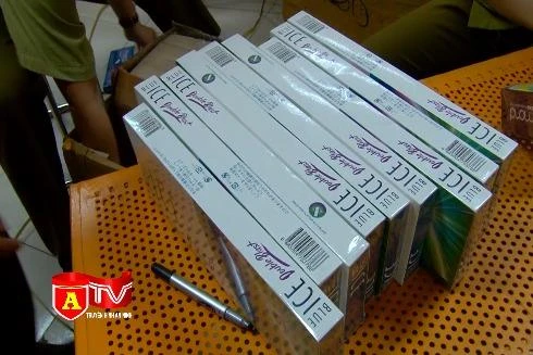 Gần 24.000 điếu thuốc lá và cigar không rõ nguồn gốc bị thu giữ như thế nào?