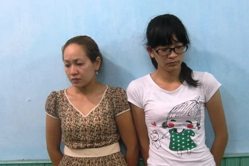 Khởi tố 2 bảo mẫu trong clip hành hạ trẻ em chấn động dư luận