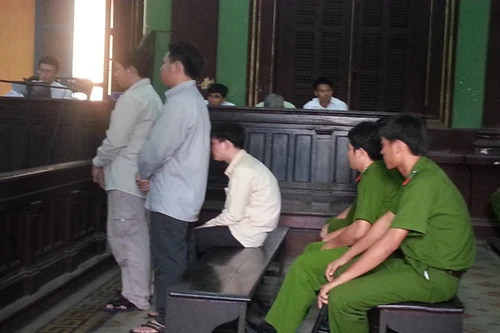 Những nông dân trả giá cho tội ác