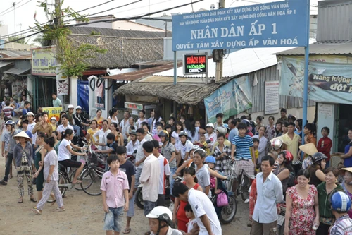 Nam công nhân và người yêu chết trong phòng trọ