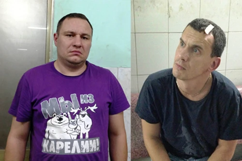 Hai người đàn ông Nga bị bắt vì dùng thẻ giả rút tiền tại trụ ATM