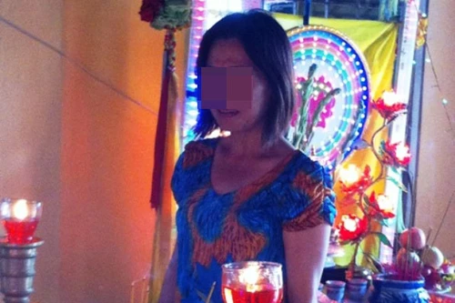 Nghi can giết hại con gái của người tình ra đầu thú