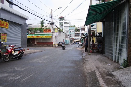 Xách mã tấu truy sát kinh hoàng sau va chạm giao thông