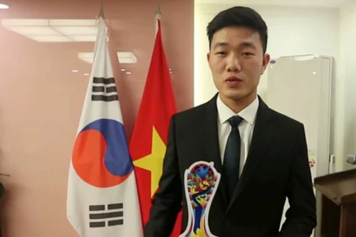 Xuân Trường được chọn làm đại sứ của Gangwon Hàn Quốc 