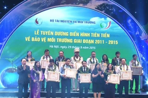 Tuyên dương điển hình tiên tiến về bảo vệ môi trường