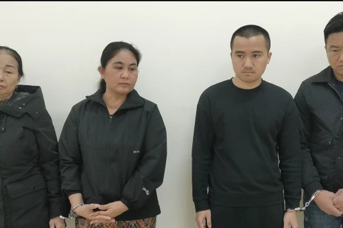 Người phụ nữ có 2 tiền án cầm đầu đường dây cho vay lãi nặng gần 20 tỉ đồng