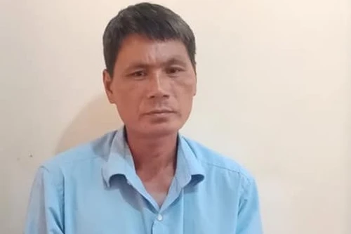 Mâu thuẫn trong cuộc nhậu, người đàn ông cứa cổ hàng xóm